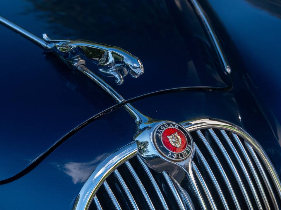 Bild 27/50 von Jaguar Mk II 2.4 (1964)