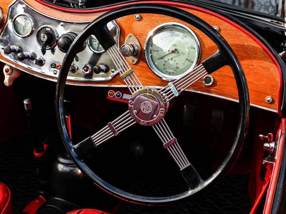 Bild 16/27 von MG TC (1947)