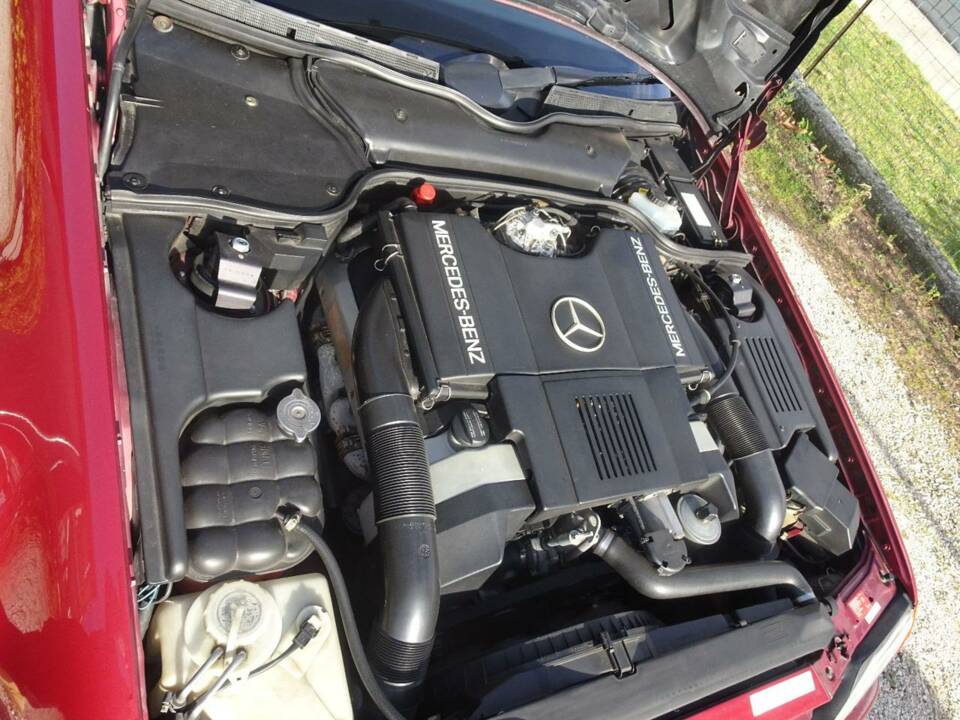 Image 45/45 de Mercedes-Benz 500 SL (1991)