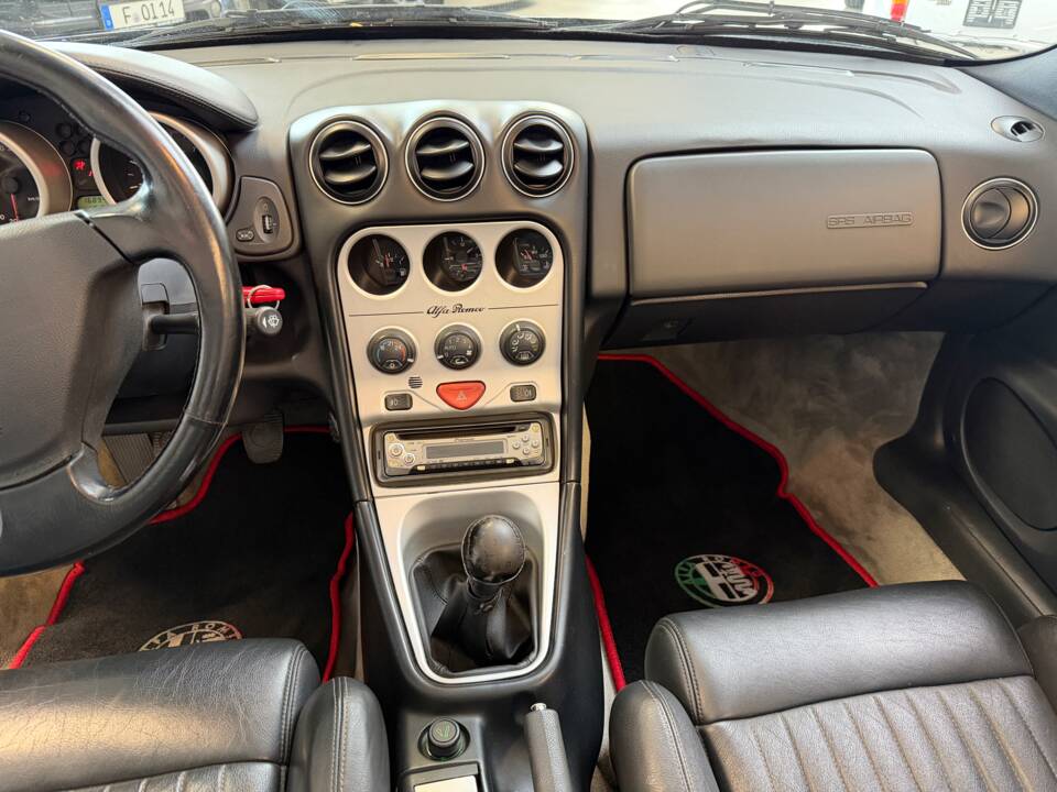 Afbeelding 17/41 van Alfa Romeo Spider 2.0 Twin Spark (1999)