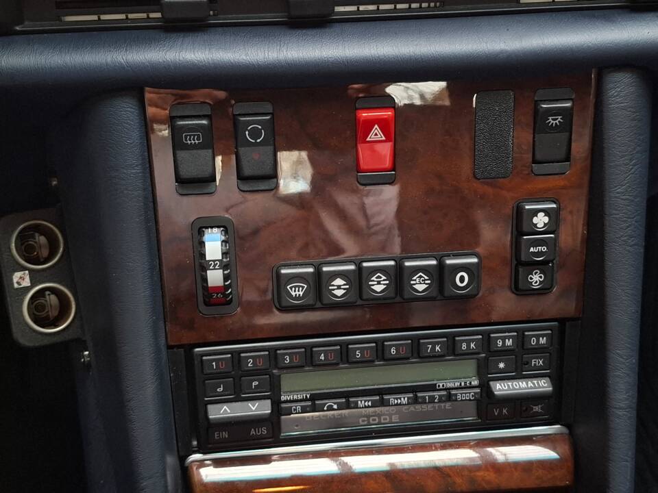 Bild 10/37 von Mercedes-Benz 500 SE (1991)