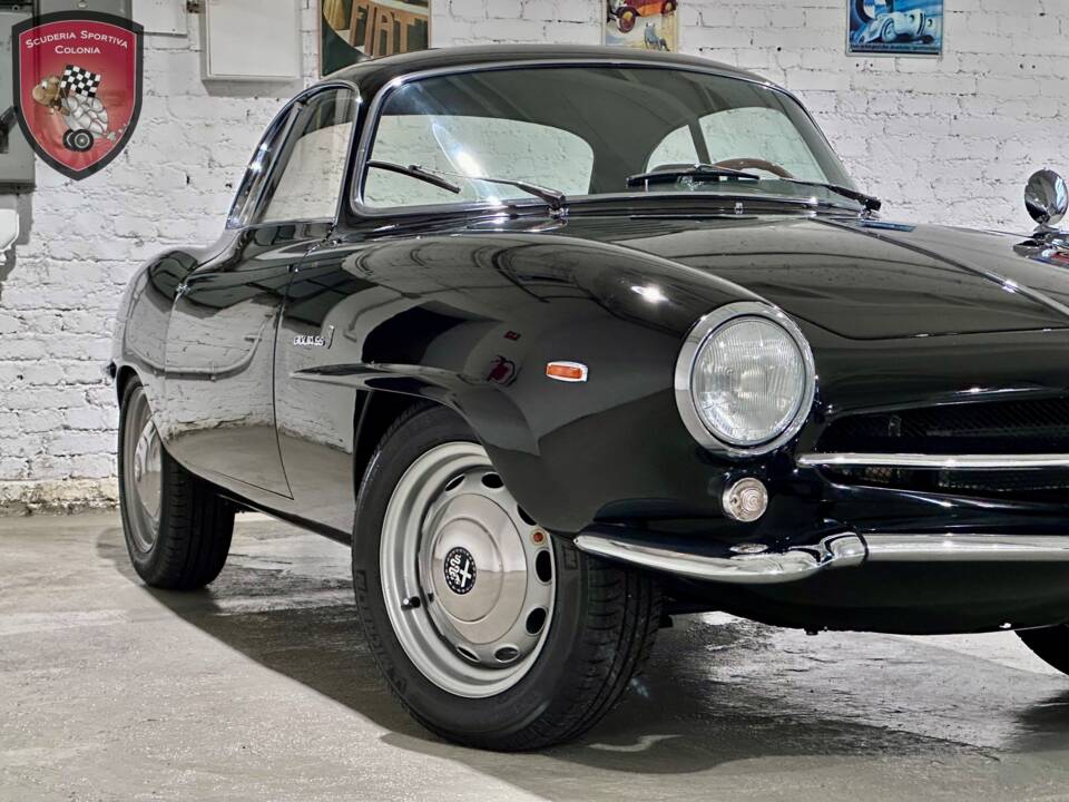 Bild 74/97 von Alfa Romeo Giulia Sprint Speciale (1964)