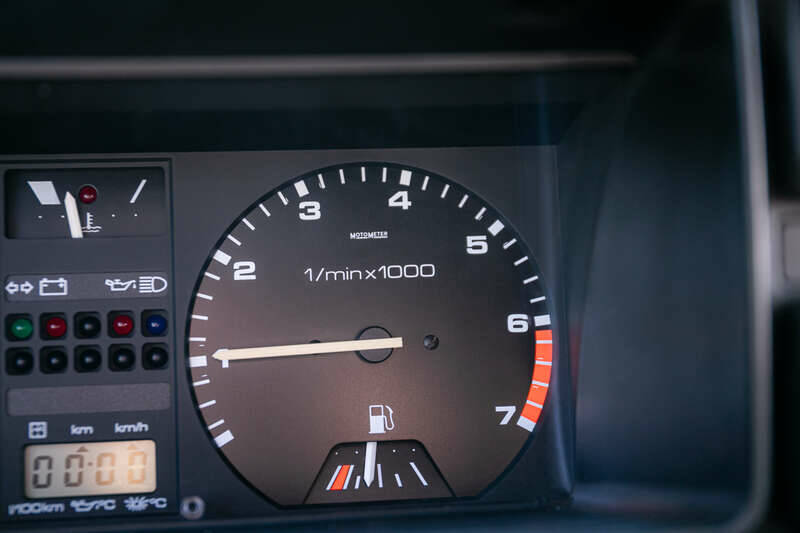 Imagen 36/50 de Volkswagen Golf Mk II GTi G60 1.8 (1989)