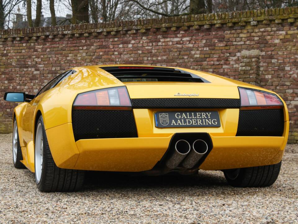 Immagine 27/50 di Lamborghini Murciélago (2002)