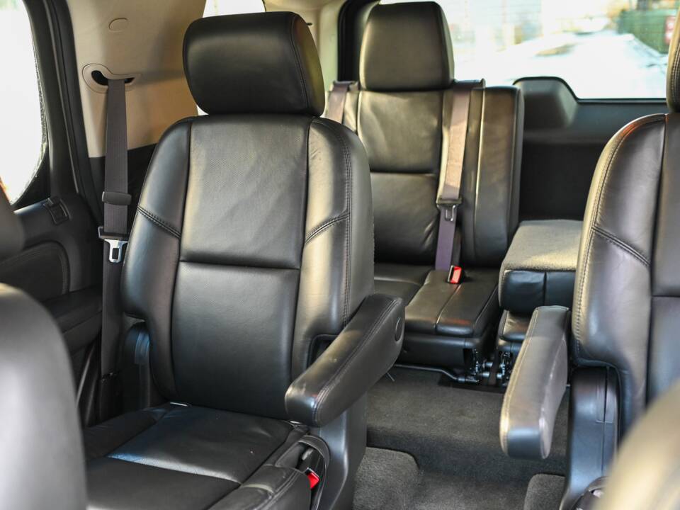 Immagine 11/16 di Cadillac Escalade (2012)