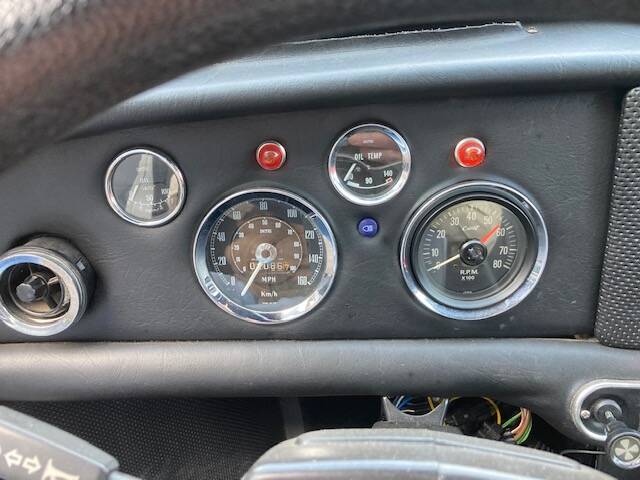 Image 11/17 de Mini 1000 (1987)