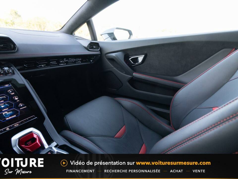 Image 13/32 of Lamborghini Huracán EVO (2020)