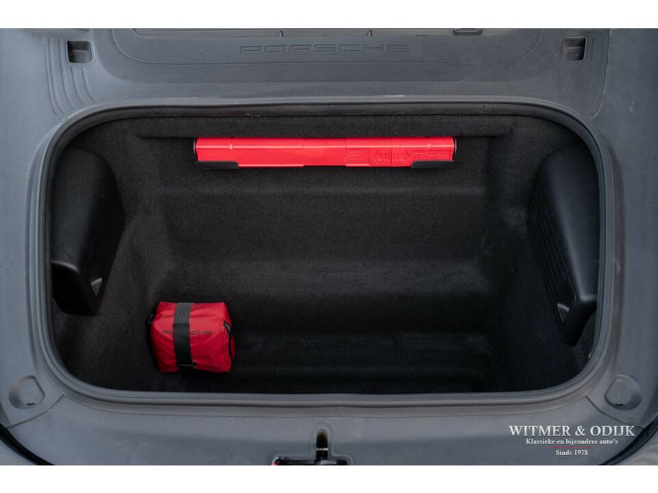 Afbeelding 38/39 van Porsche 718 Boxster S (2017)