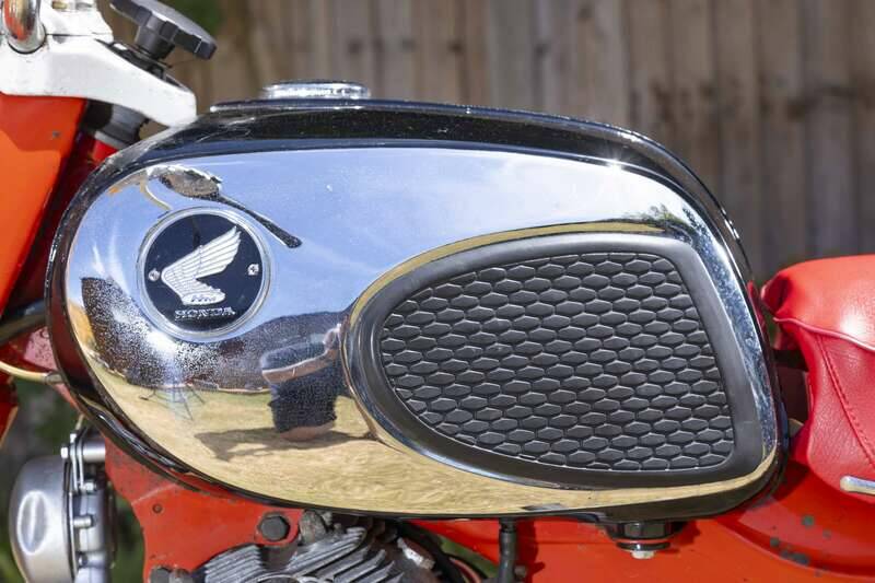 Bild 23/31 von Honda C 72 (1964)