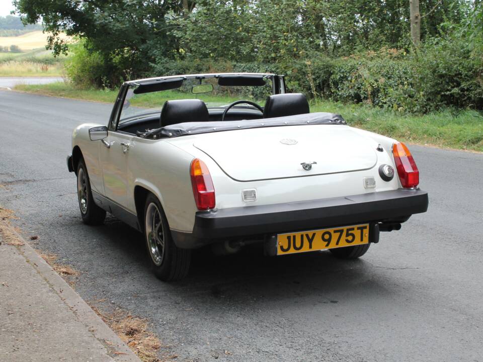 Immagine 4/17 di MG Midget 1500 (1978)