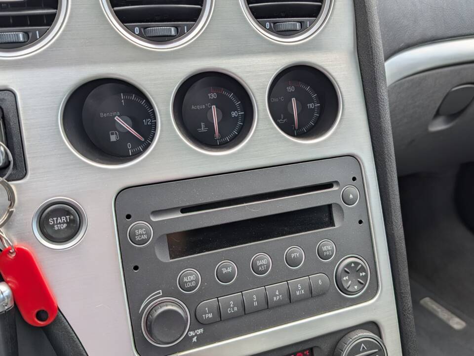 Image 22/35 of Alfa Romeo Brera 2.2 JTS (2006)