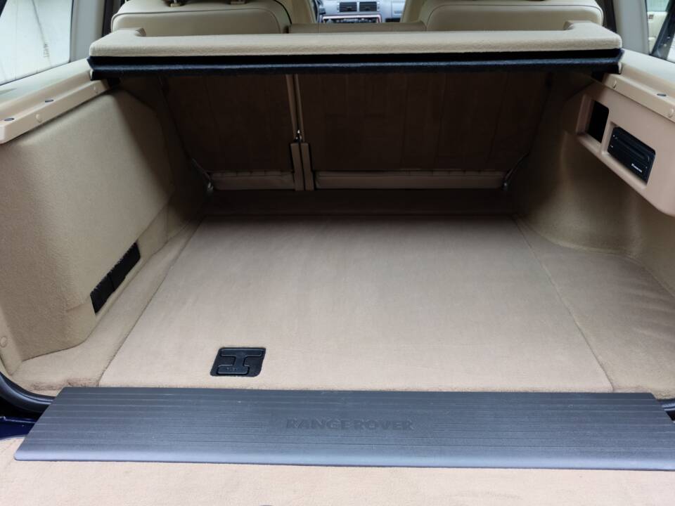 Afbeelding 42/95 van Land Rover Range Rover 4.6 Vogue (2002)