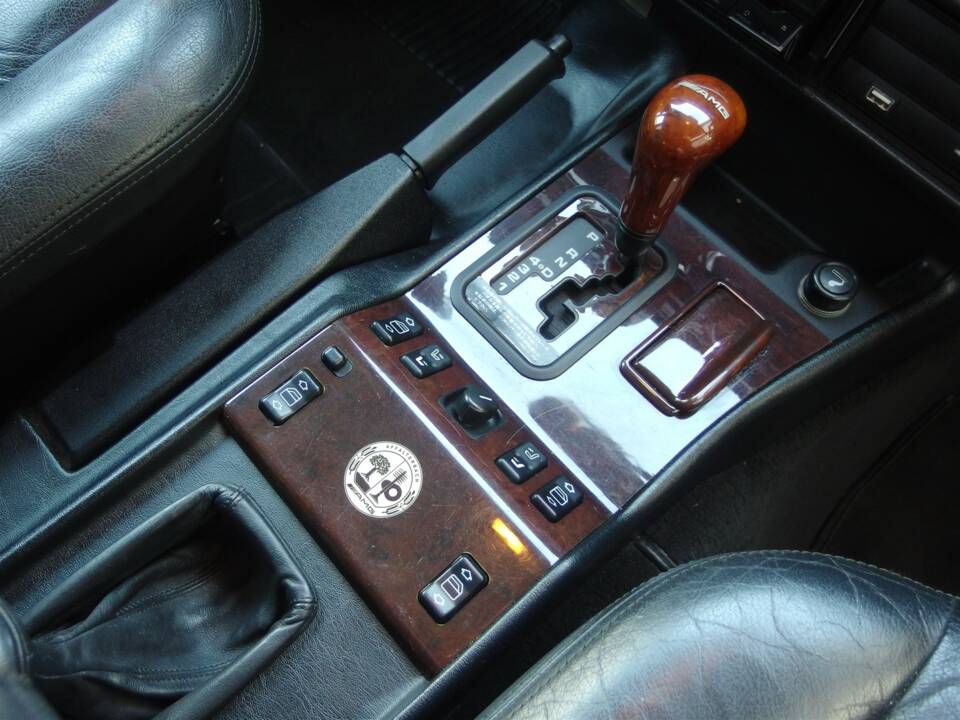 Bild 48/97 von Mercedes-Benz G 55 AMG (lang) (2000)