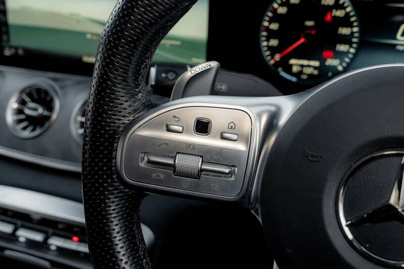 Image 40/50 of Mercedes-AMG GT 43 (2020)