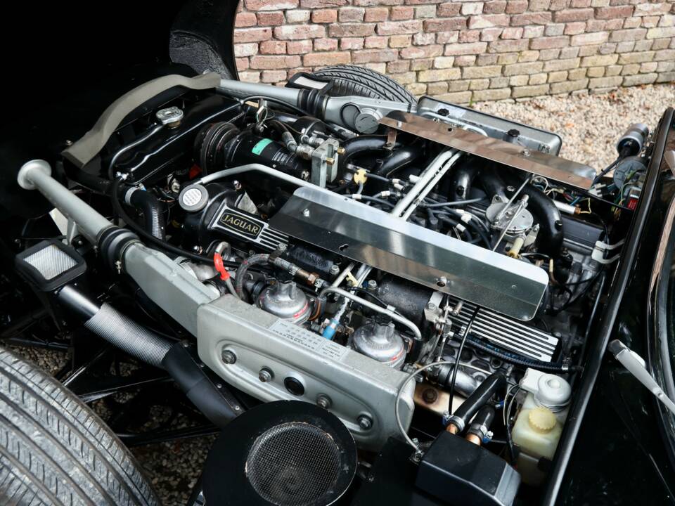 Afbeelding 4/50 van Jaguar E-Type V12 (1974)