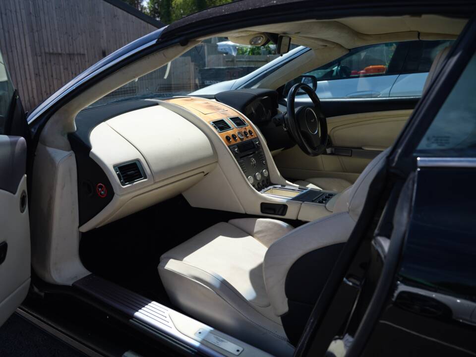 Bild 11/31 von Aston Martin DB 9 Volante (2006)