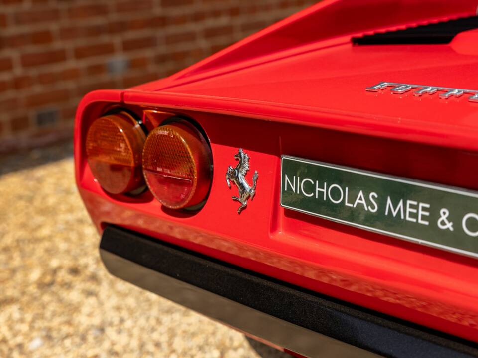 Afbeelding 34/44 van Ferrari 308 GTB Quattrovalvole (1984)
