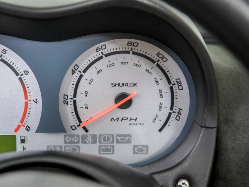 Image 21/50 of Lotus Elise (2003)