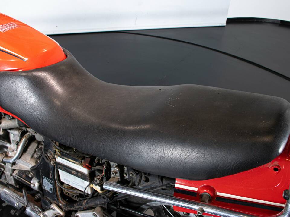 Image 30/40 of Honda CX 500 Turbo (1982)