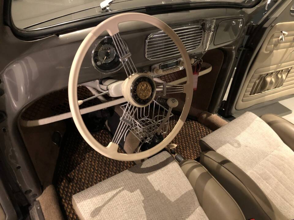 Imagen 18/30 de Volkswagen Beetle 1200 Standard &quot;Oval&quot; (1956)