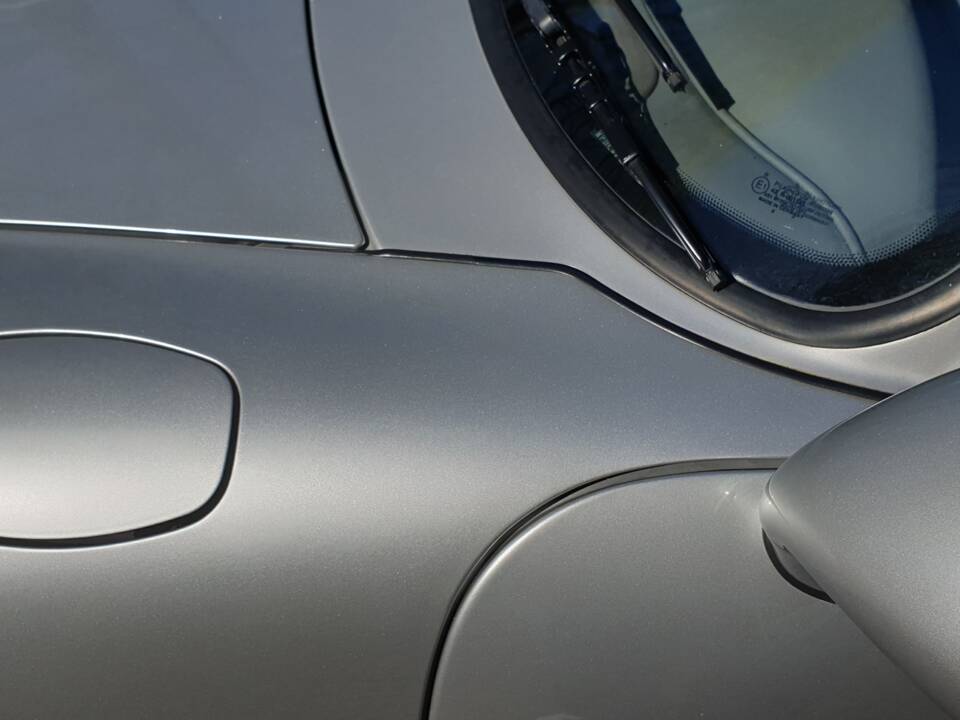 Image 28/116 of Porsche 911 Carrera (1997)