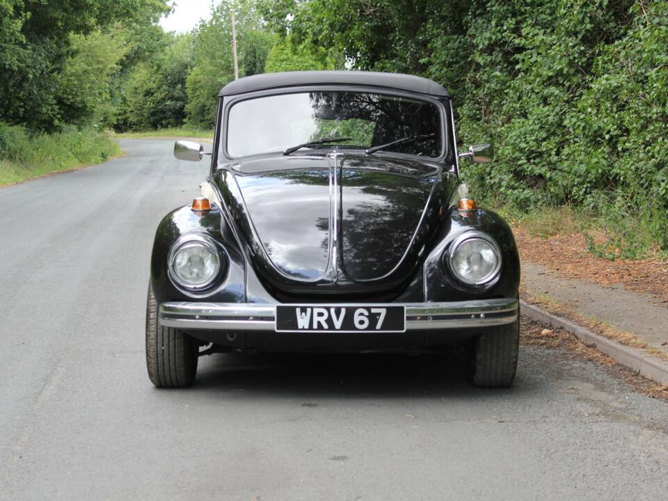 Image 2/18 of Volkswagen Käfer 1600 (1972)