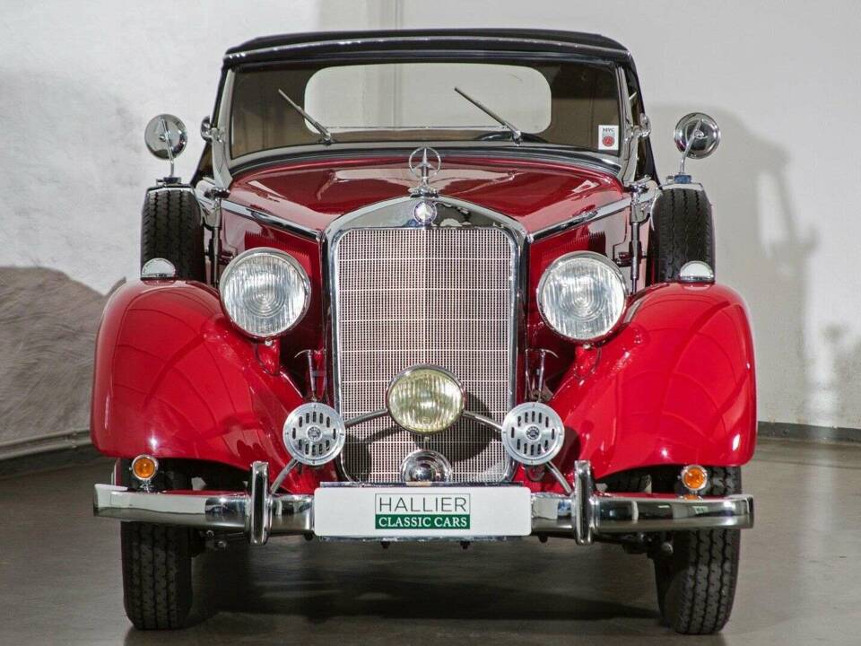 Immagine 2/20 di Mercedes-Benz 230 N Roadster (1937)