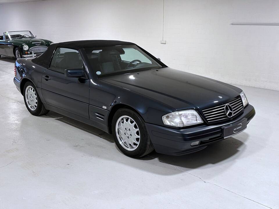 Bild 7/32 von Mercedes-Benz SL 500 (1997)