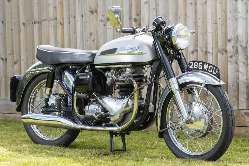 Immagine 4/39 di Norton 650 SS (1964)
