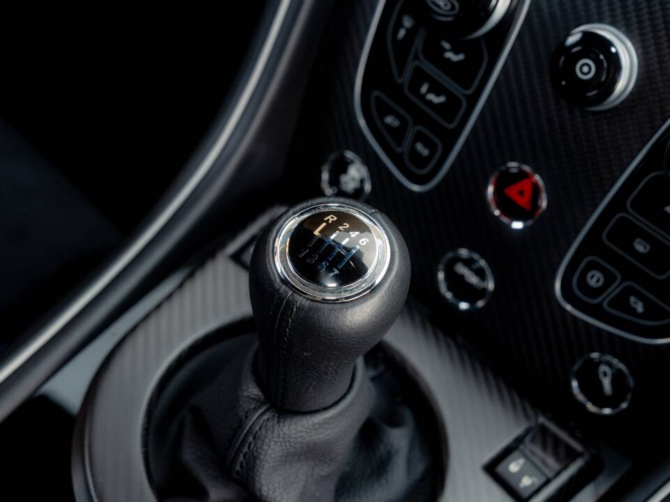 Bild 68/77 von Aston Martin V12 Vantage AMR (2018)