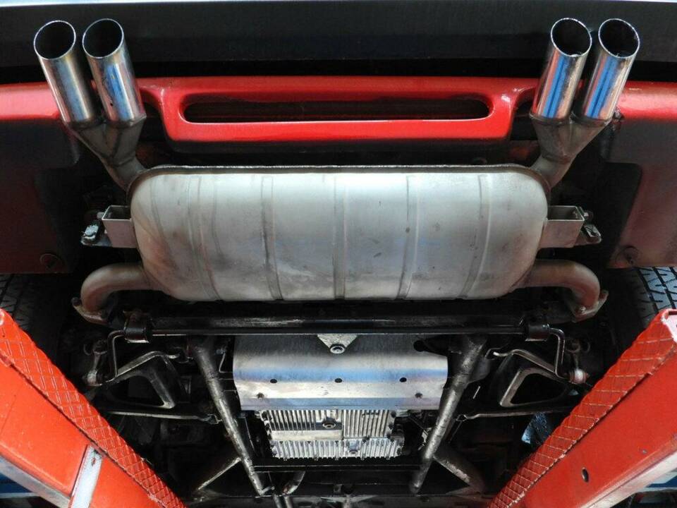 Bild 14/15 von Ferrari 308 GTBi Quattrovalvole (1982)