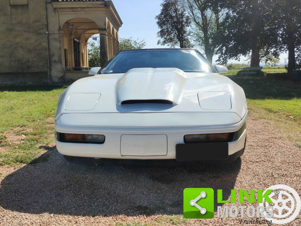 Image 2/10 of Chevrolet Corvette Convertible (1991)