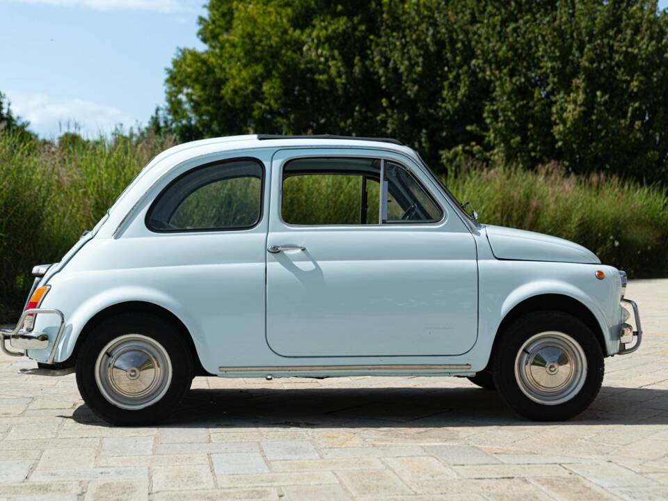Image 4/47 of FIAT 500 L (1971)