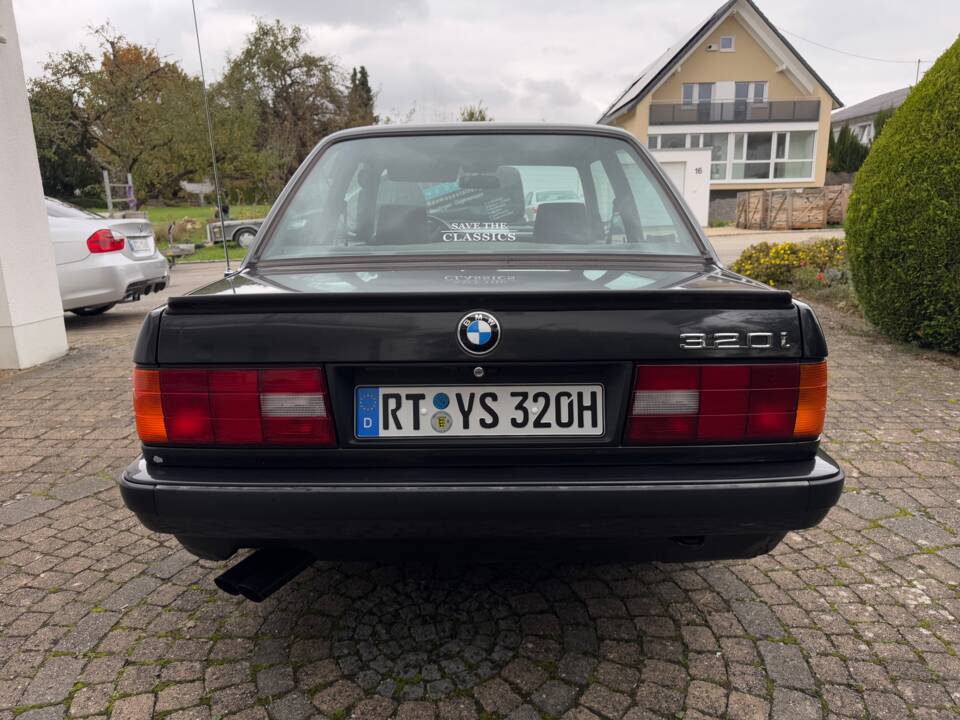 Bild 5/16 von BMW 320i (1991)