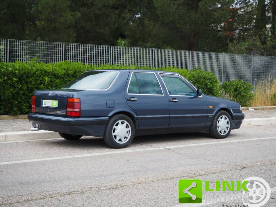 Bild 2/10 von Lancia Thema I.E. Turbo 16V (1990)