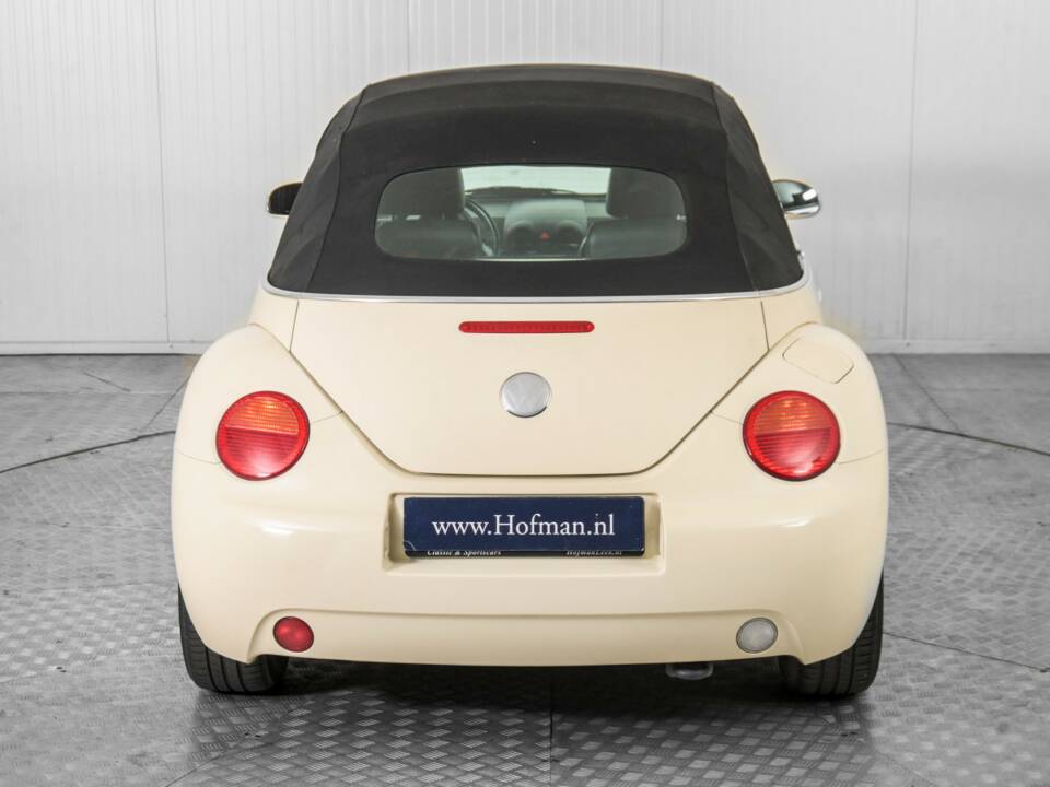 Imagen 45/48 de Volkswagen New Beetle 1.6 (2004)