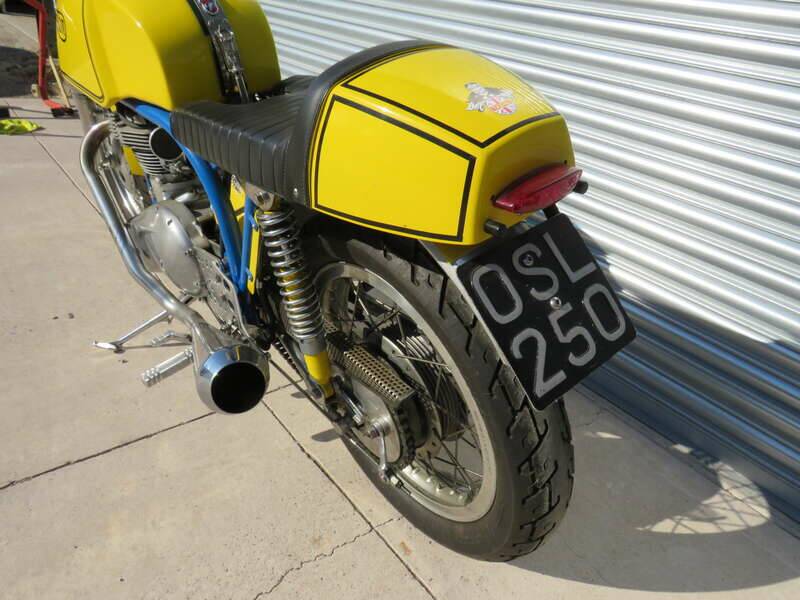 Image 43/45 of Norton Triton 650 (1961)