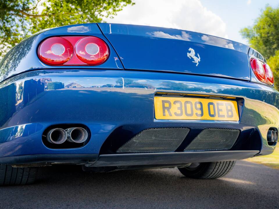 Image 19/31 of Ferrari 456 GTA (1998)