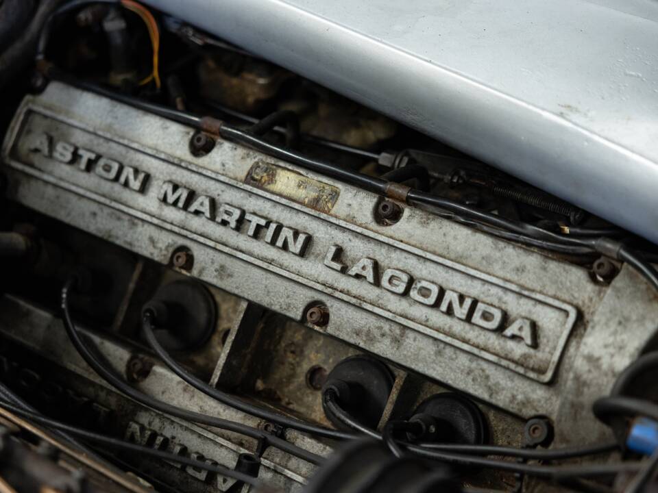 Image 15/44 de Aston Martin Lagonda (1981)