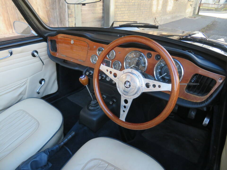 Bild 11/16 von Triumph TR 4A IRS (1967)