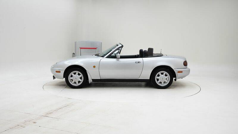 Image 8/15 de Mazda MX-5 1.6 (1992)