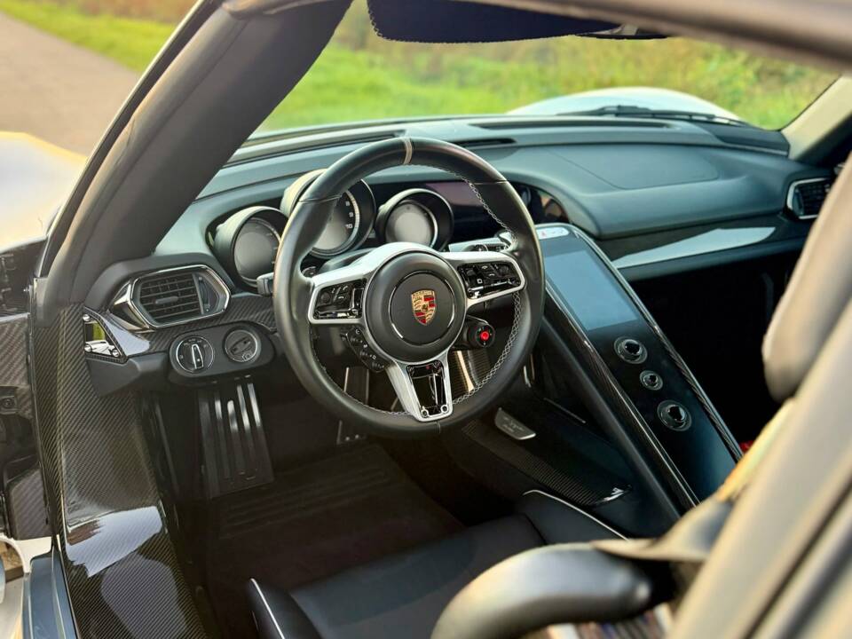 Bild 8/14 von Porsche 918 Spyder (2015)