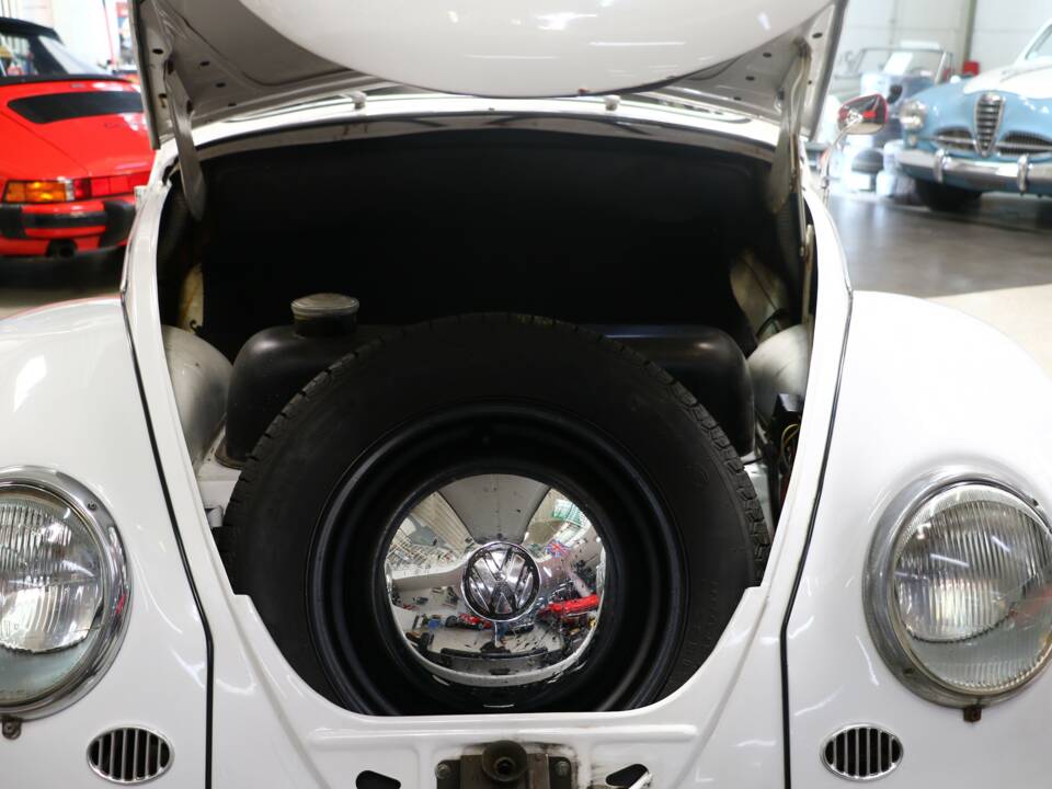 Image 41/44 of Volkswagen Beetle 1200 Export "Oval" (1956)