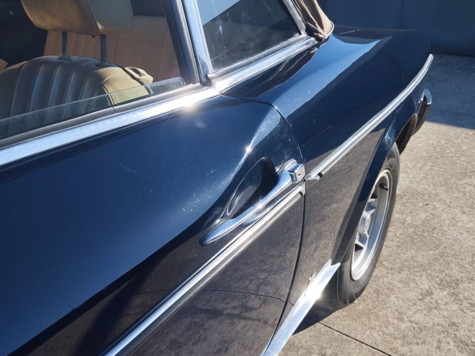 Image 27/42 of FIAT 124 Spider CS1 (1975)