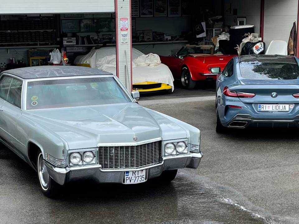 Image 58/90 of Cadillac Sedan DeVille (1970)