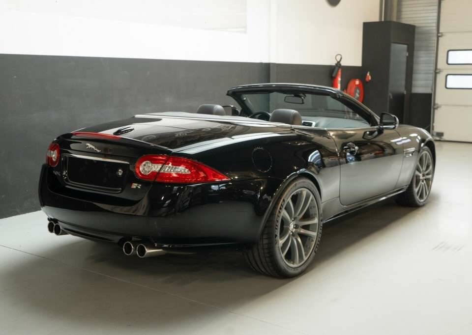 Image 6/50 of Jaguar XKR (2013)