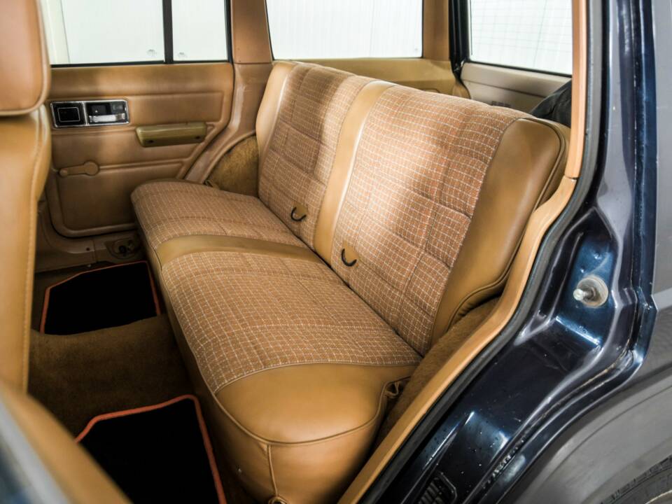 Bild 34/50 von Jeep Cherokee 2.8L V6 (1986)