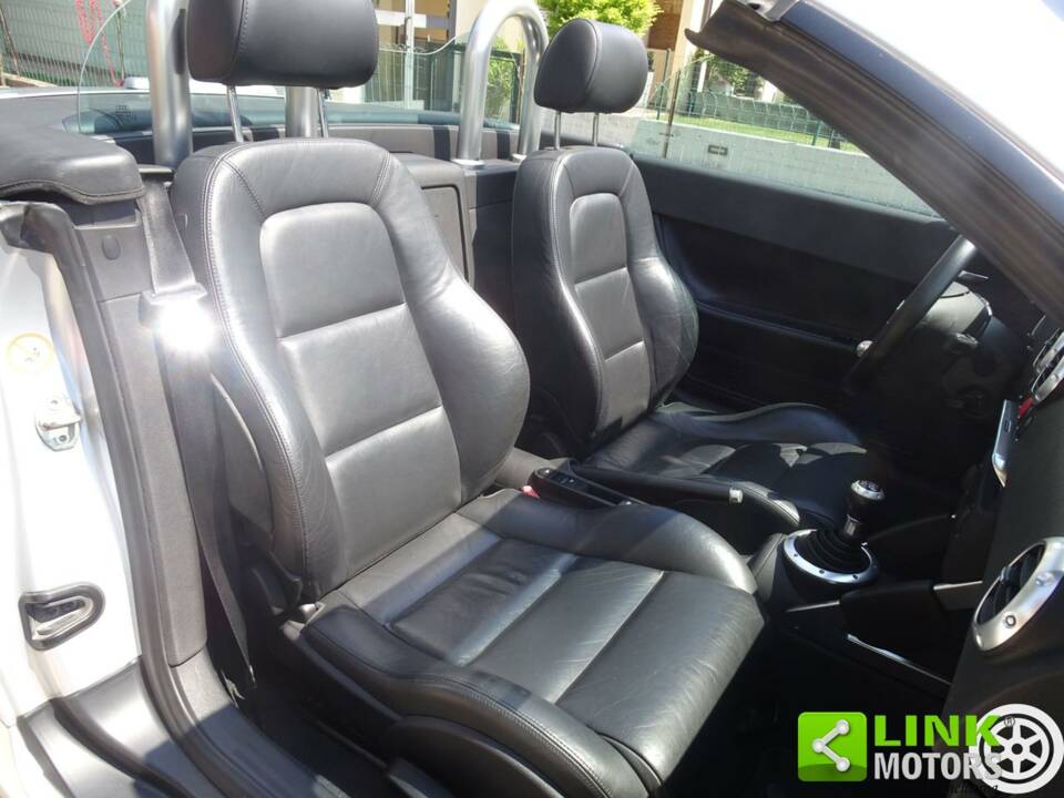 Bild 6/40 von Audi TT 1.8 T (2000)