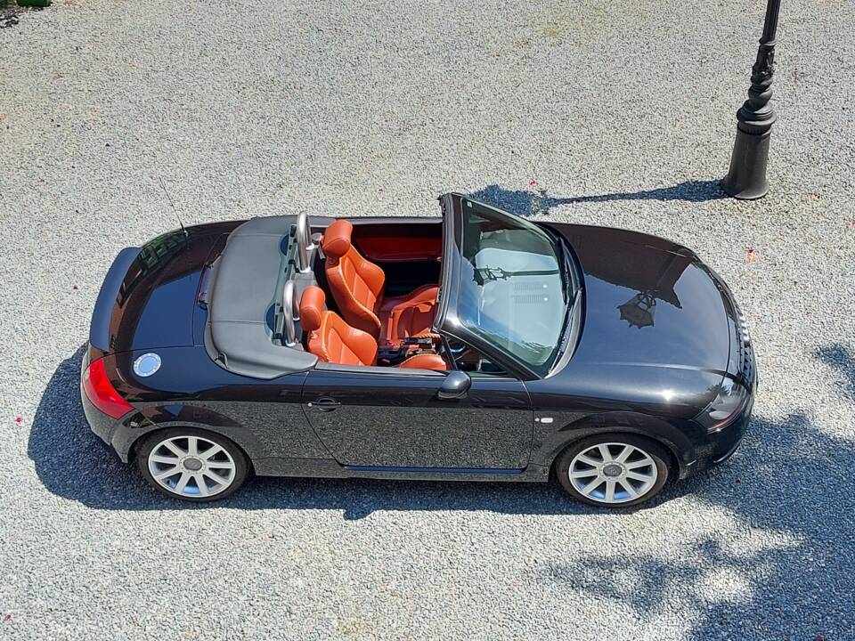 Image 6/15 of Audi TT 1.8 T (2003)