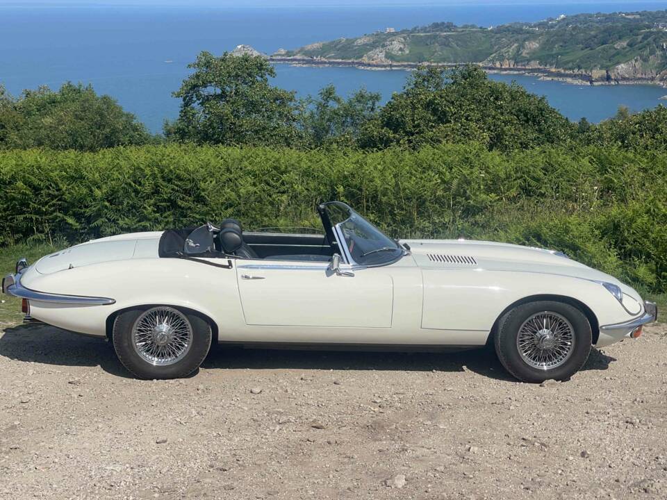 Bild 2/11 von Jaguar E-Type V12 (1974)